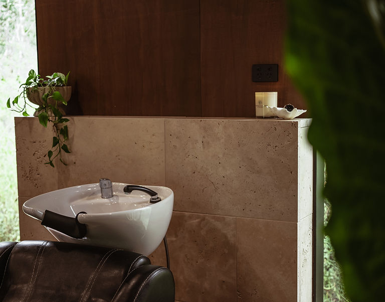 Salon basin